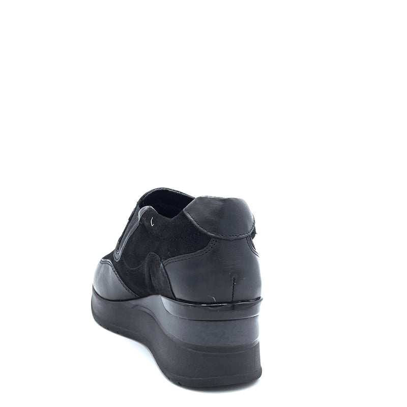 Cinzia Soft Cow Nappa - IV19004 - Black