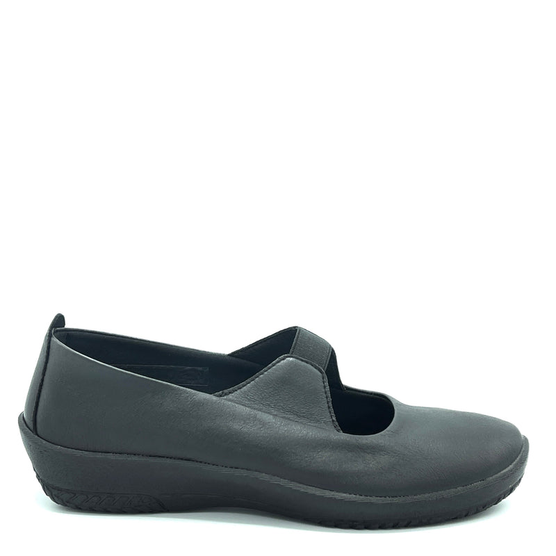 Comprare scarpe arcopedico on sale