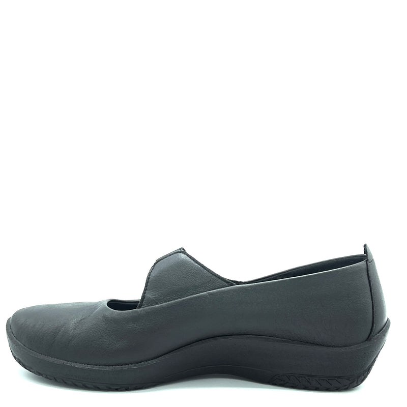 Arcopedico - 4671 01 - Leina Black