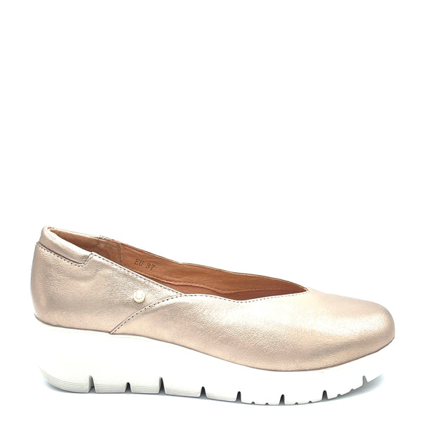Stonefly Plume - 219657 - Simply Taupe